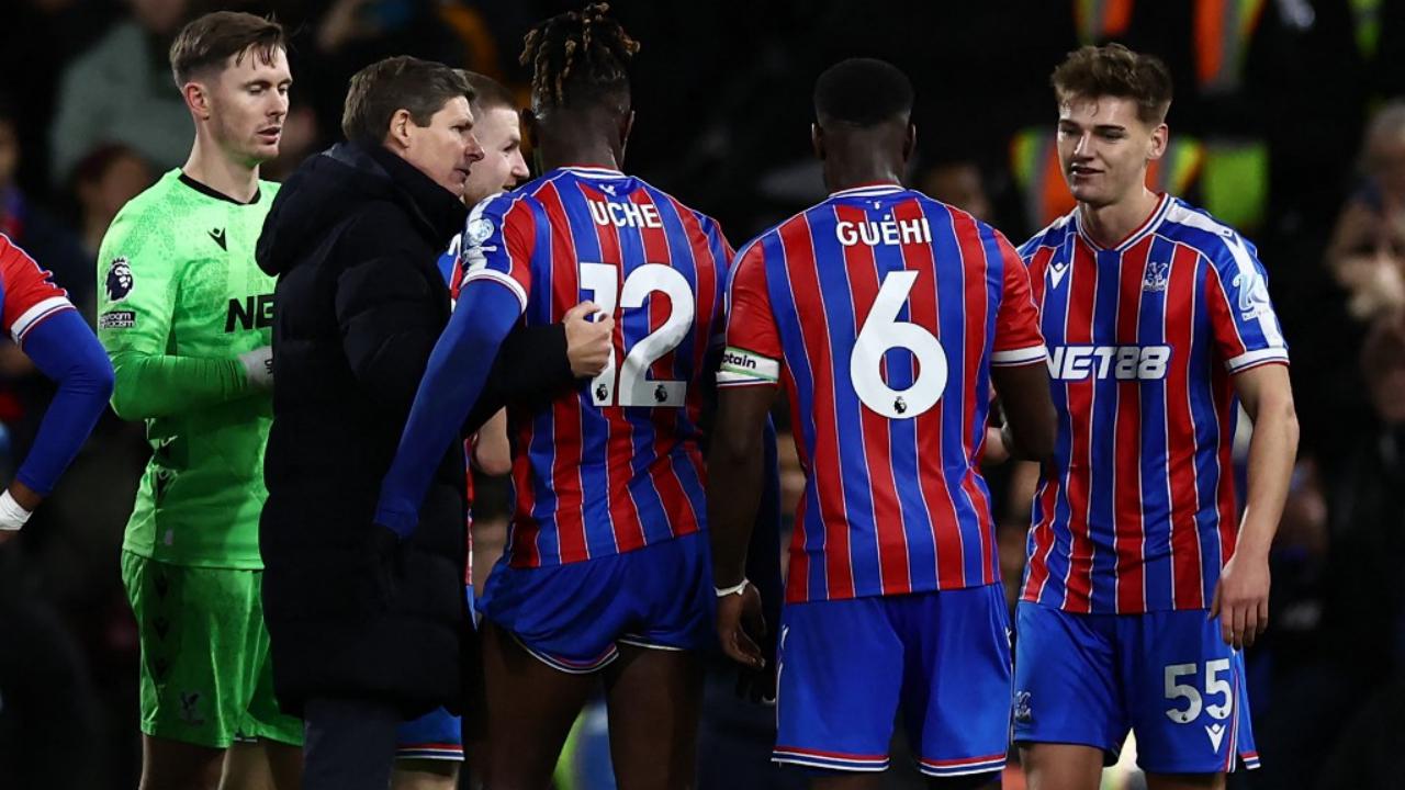 Oliver Glasner Pastikan Pergi dari Crystal Palace