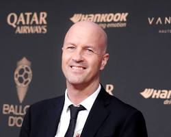 Kembali ke Amsterdam, Jordi Cruyff bawa DNA Total Football Ajax sekaligus lanjutkan peran penting di Timnas Indonesia.