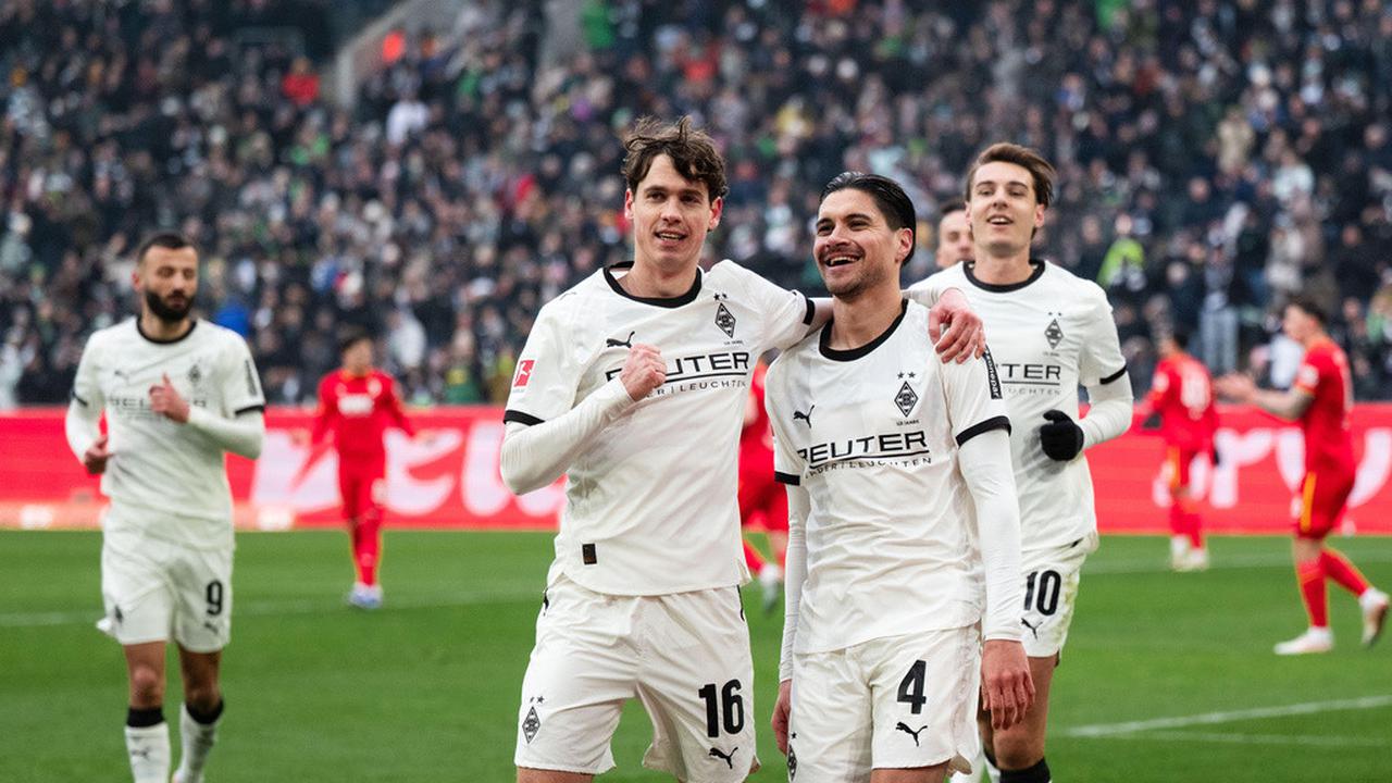 Hasil Bundesliga: Kevin Diks Kembali Catatkan Gol, Borussia Mönchengladbach Hancurkan Augsburg 4-0
