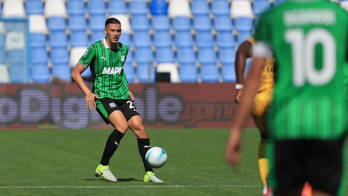 Jay Idzes: Profesionalisme Sassuolo Bikin Pemain Muda Cepat Berkembang
