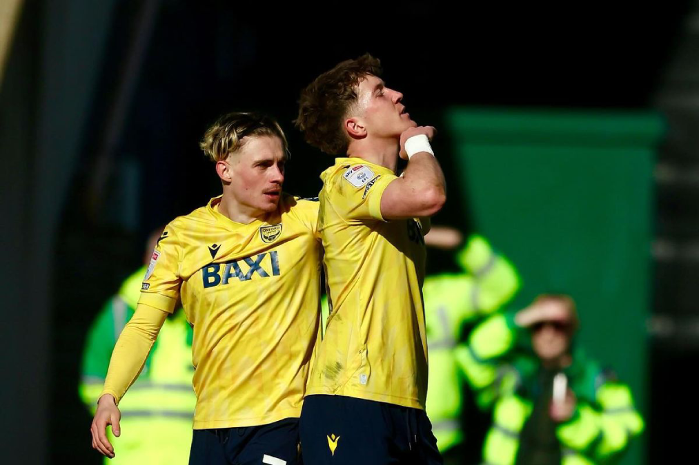 keberhasilan Oxford United yang dipimpin Ole Romeny di adu penalti