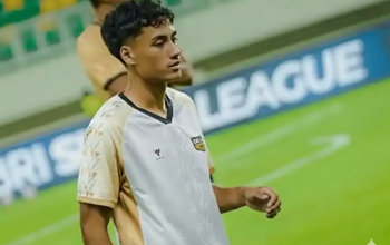 Rafael Struick kartu merah