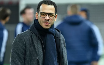 Chelsea Mulai Era Baru di Stamford Bridge dengan Tim Kepelatihan Rosenior yang Lengkap