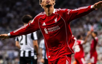 Liverpool Menghadapi Arsenal Tanpa Kepastian Kondisi Striker Andalan