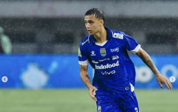 Eliano Reijnders Kembali Merumput, Persib Bandung Bidik Kemenangan atas Persis Solo