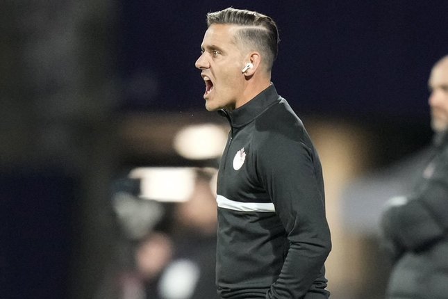 Mengulas Strategi John Herdman yang Berpotensi Mengangkat Performa Timnas Indonesia: Gegenpressing dengan Skema 3-4-2-1