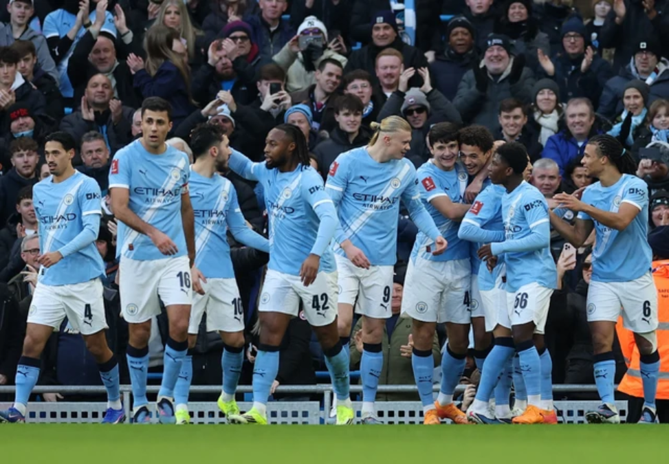 Man City Belum Menyerah dalam Perburuan Gelar Liga Inggris, Sejarah Jadi Alarm Penting