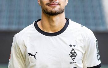 Awali Musim dengan Buruk, Kevin Diks Beberkan Perjuangan Adaptasi di Borussia Monchengladbach