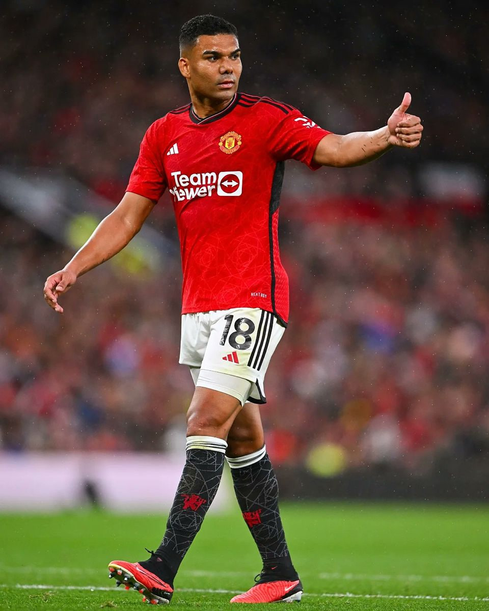 Manchester United Umumkan Kepergian Casemiro Lebih Awal