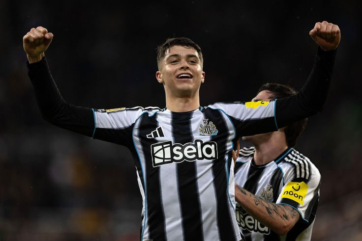 Lewis Miley Jadi Kapten Newcastle, Gestur Kelas Trippier Curi Perhatian