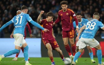 Conte Berterima Kasih Atas Dukungan Superter Napoli