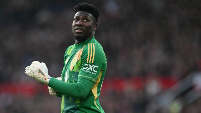 Kiper Manchester United asal Kamerun