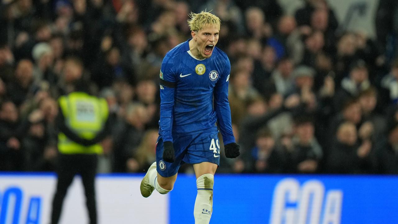 Eks Bek Liverpool Sentil Keras Garnacho: Dinilai Belum Layak Jadi Starter Chelsea