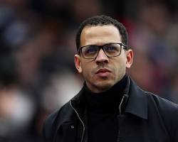 Chelsea bangkit dari ketertinggalan untuk menundukkan West Ham, Liam Rosenior ukir comeback bersejarah di Stamford Bridge.