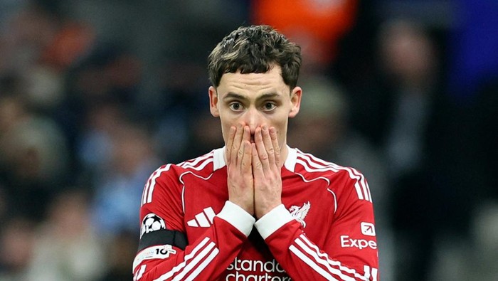 Pergantian mendadak Florian Wirtz sesaat sebelum pertandingan dimulai memunculkan spekulasi soal cedera, strategi pelatih, hingga langkah preventif demi menjaga kebugaran sang bintang.