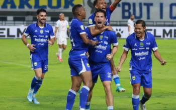 Persib Bandung Semakin Mantap Dipuncak Klasemen.