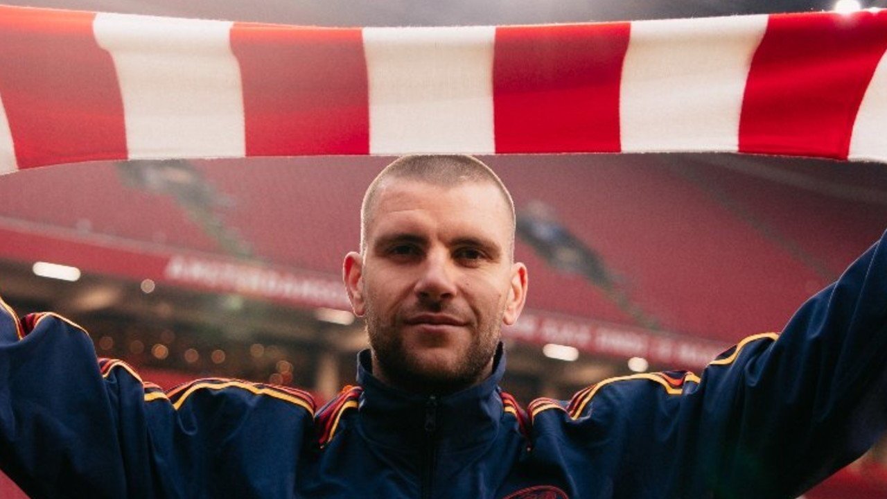 Maarten Paes Bangga Bisa Bergabung dengan Ajax: “Saya Siap Memberikan Segalanya”