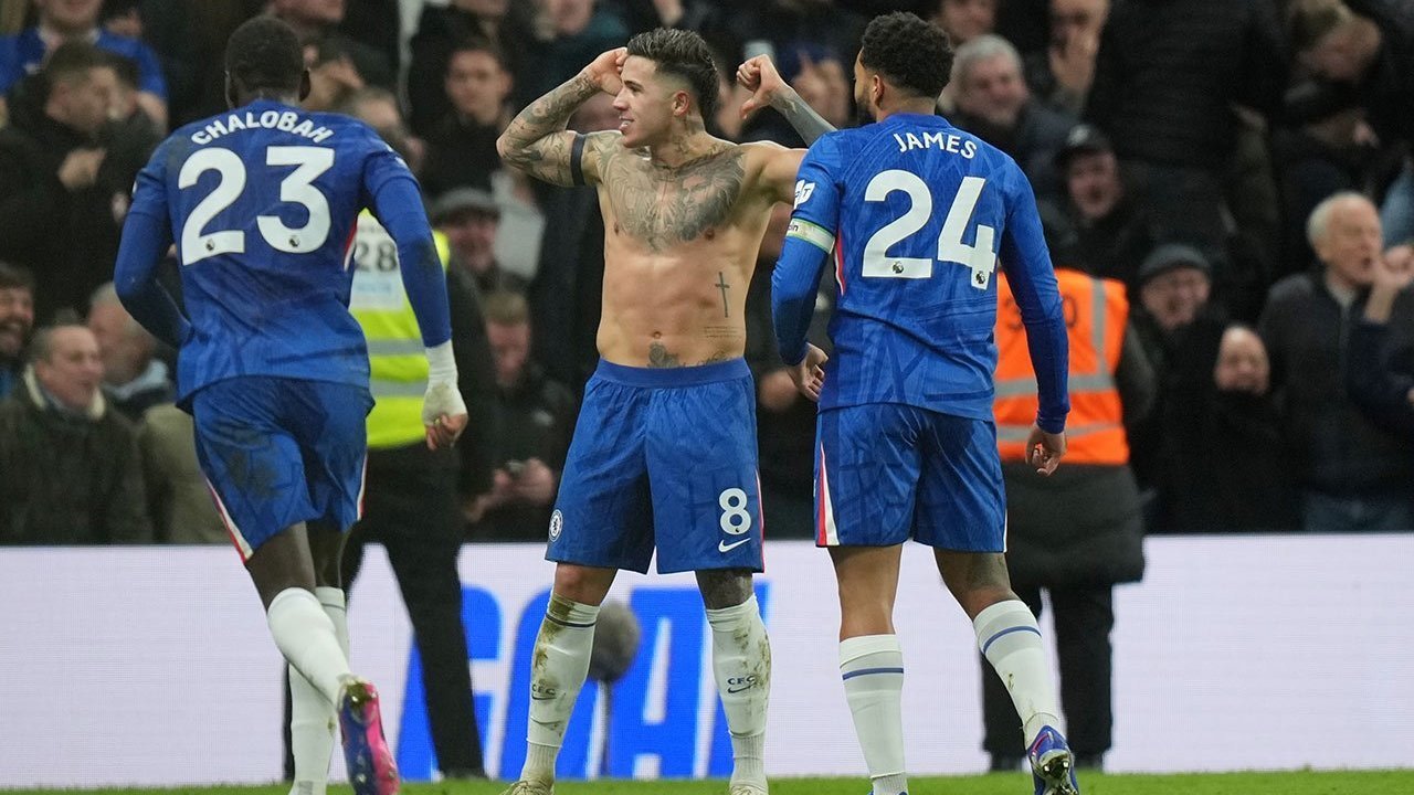 Enzo Fernandez: Lupakan Kekalahan, Chelsea Siap Bangkit di Era Liam Rosenior