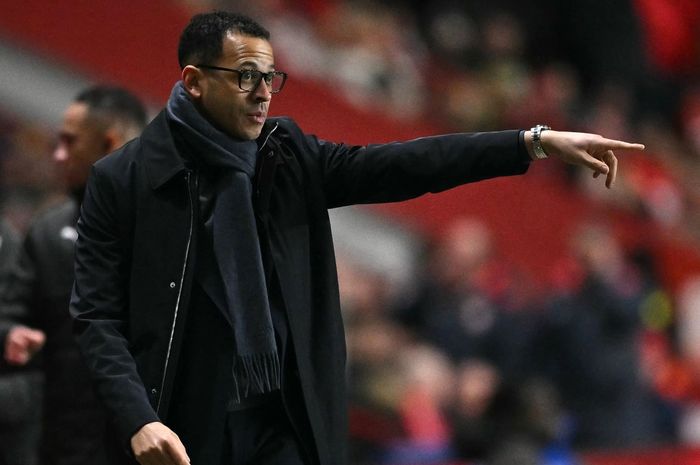 Chelsea Hadapi PSG di 16 Besar Liga Champions, Liam Rosenior Antusias tapi Tetap Waspada