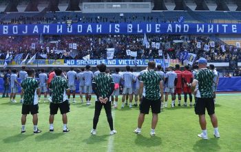 Bojan Hodak Minta Maaf, Persib Terpuruk 0-3 dan Siap Bangkit di GBLA