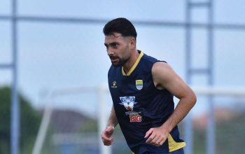 Miracle GBLA, Frans Putros Yakin Persib Bisa Bangkit dan Kejar Defisit Gol Kontra Ratchaburi