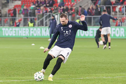Crystal Palace Gagal Maksimalkan Dominasi di Bosnia