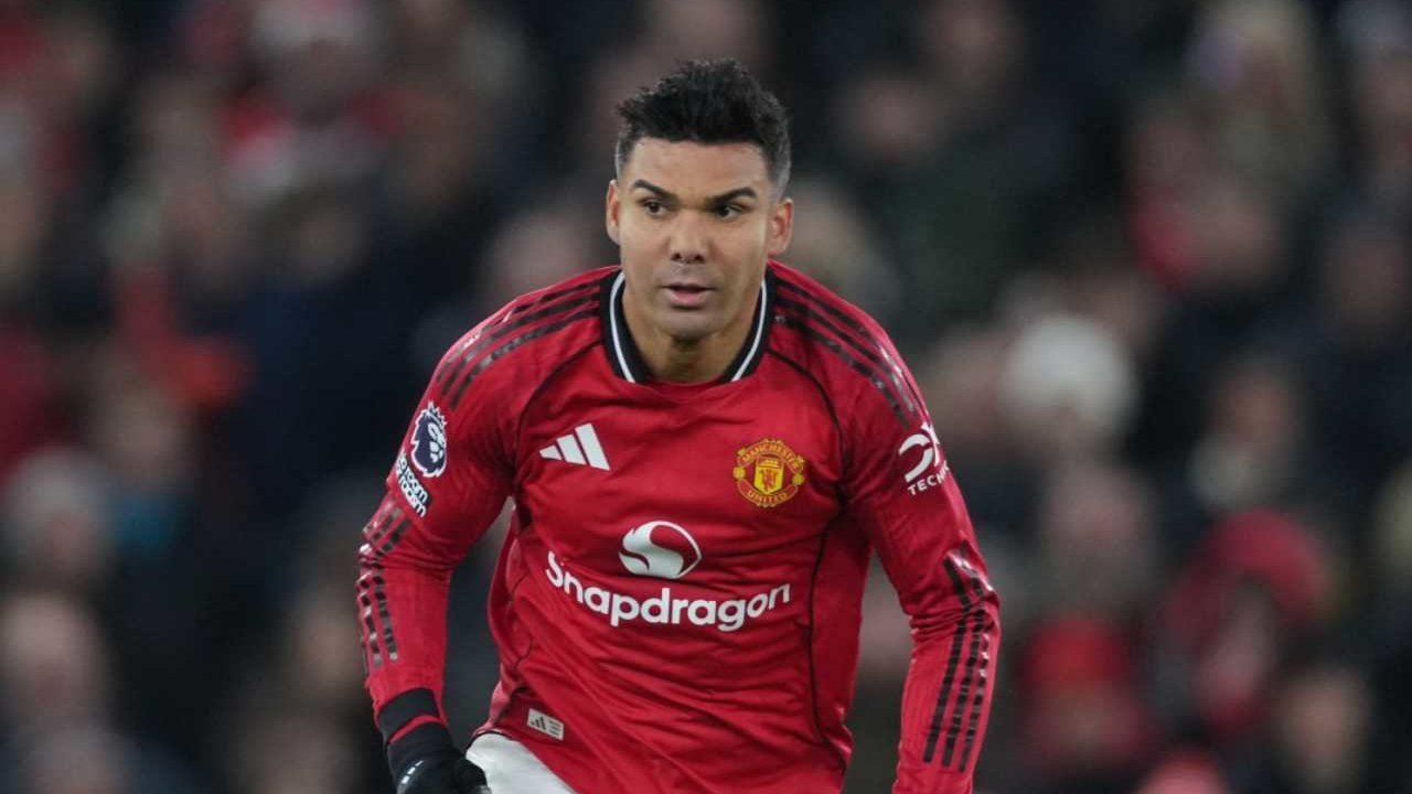 6 Calon Pengganti Casemiro di Manchester United: Siapa Pewaris Tahta Gelandang Bertahan?
