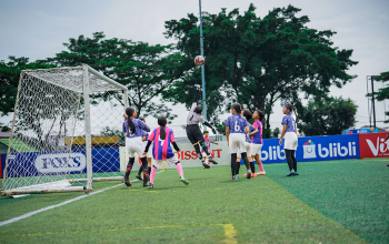 Kompetisi usia dini MilkLife Soccer Challenge Seri 2 musim 2025–2026 menegaskan komitmen pembinaan sepak bola putri Indonesia dari akar rumput.