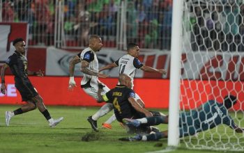 Persija Terus Tempel Persib, Persaingan Gelar Super League Kian Sengit