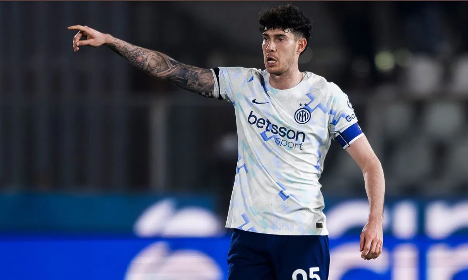 Barcelona Serius Kejar Alessandro Bastoni, Proses Transfer Diprediksi Tak Mudah