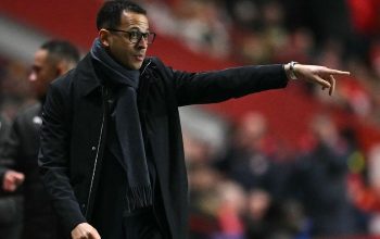 Chelsea Dihajar PSG 5-2 di Liga Champions, Liam Rosenior Ambil Tanggung Jawab