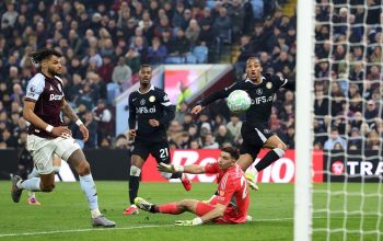 Hattrick Joao Pedro Bawa Chelsea Comeback dan Hajar Aston Villa di Liga Inggris