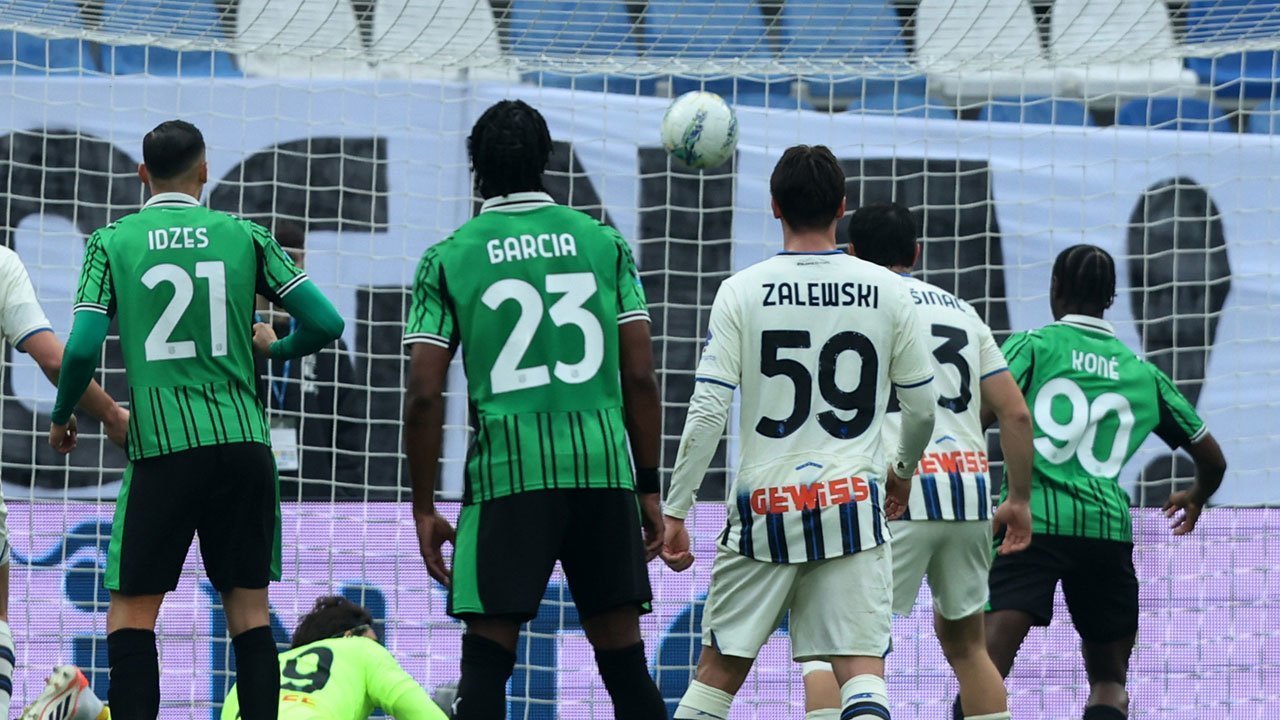 Hasil Sassuolo vs Atalanta: Jay Idzes Bersinar Meski Dikartu Kuning, Tuan Rumah Raih Kemenangan 2-1