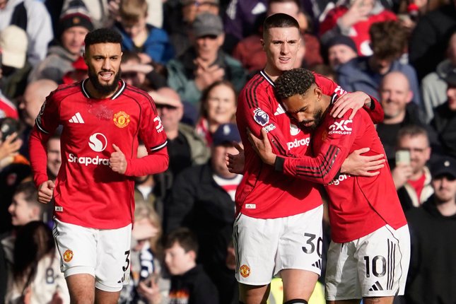 Benjamin Sesko Makin Tajam, Bruno Fernandes Sebut Performanya Masih Bisa Naik Level