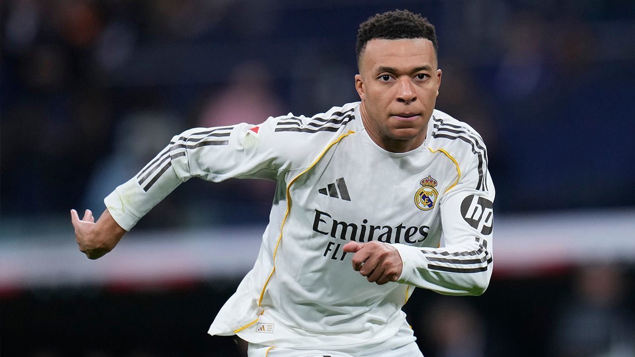 Kylian Mbappe Akhirnya Kantongi SIM, Tertangkap Mengemudi Mobil Mini di Paris