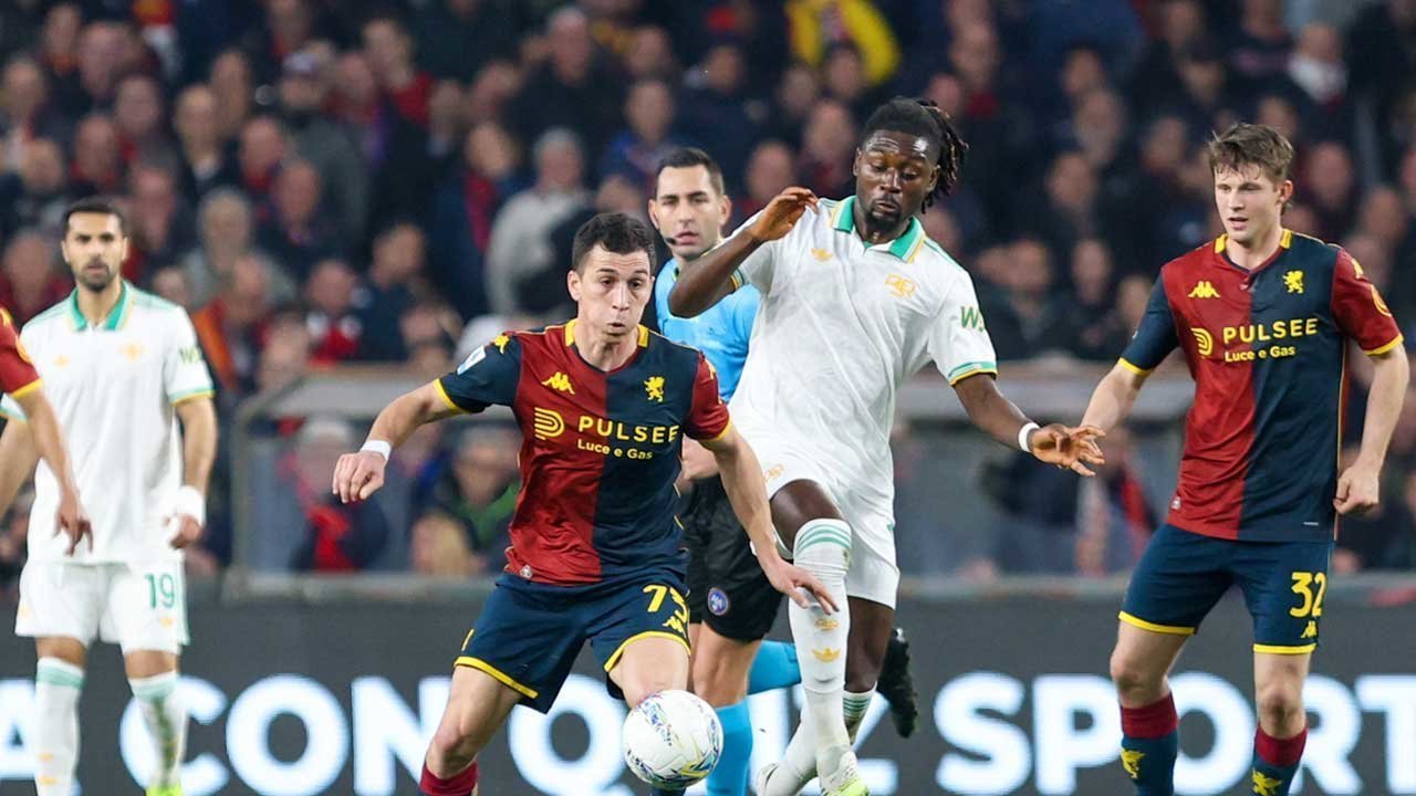 Genoa Curi Kemenangan 2-1 atas AS Roma, De Rossi Alami Momen Emosional