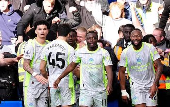 Michael Owen Prediksi Persaingan Juara Liga Inggris Usai Manchester City Permalukan Chelsea