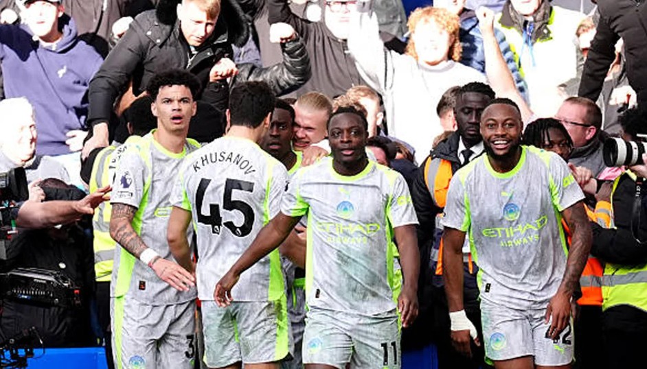 Michael Owen Prediksi Persaingan Juara Liga Inggris Usai Manchester City Permalukan Chelsea